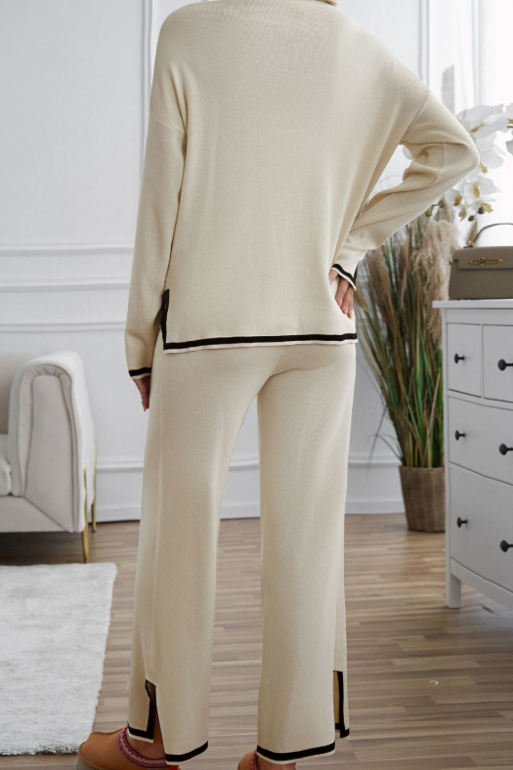 Contrast Trim Round Neck Top and Pants Sweater Set - AMIN Clothing 