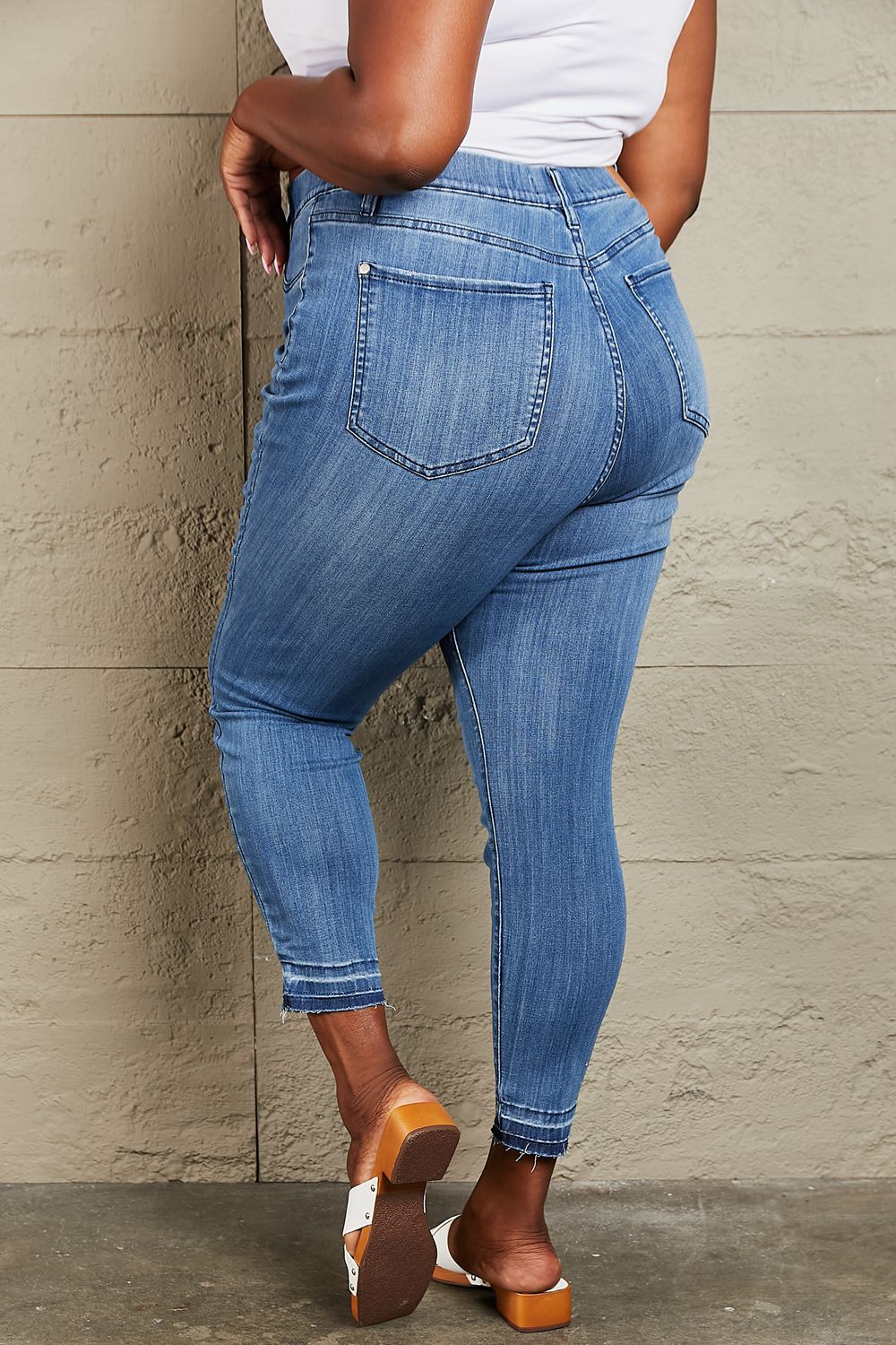 Judy Blue Janavie Full Size High Waisted Pull On Skinny Jeans - AMIN Clothing 