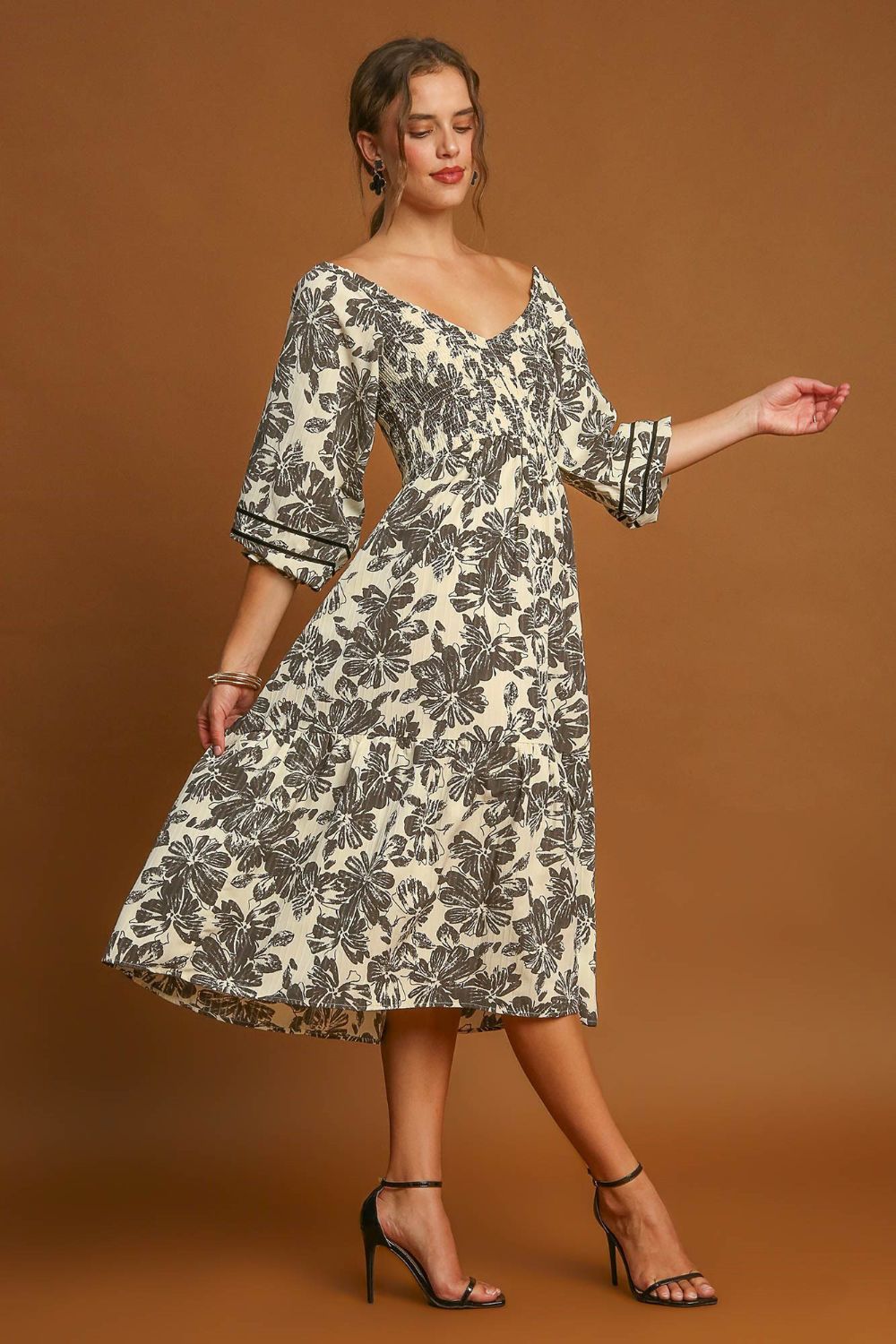 Umgee Ruffle Hem Flower Printed V-Neck Dress - AMIN Clothing 