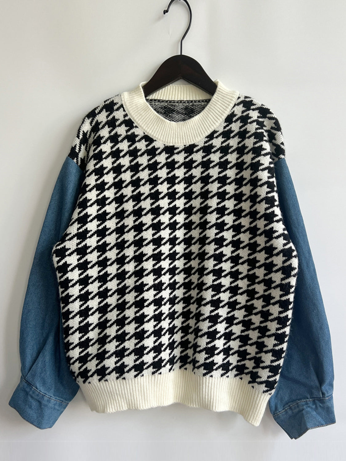 Houndstooth Denim Sleeve Sweater - AMIN Clothing 