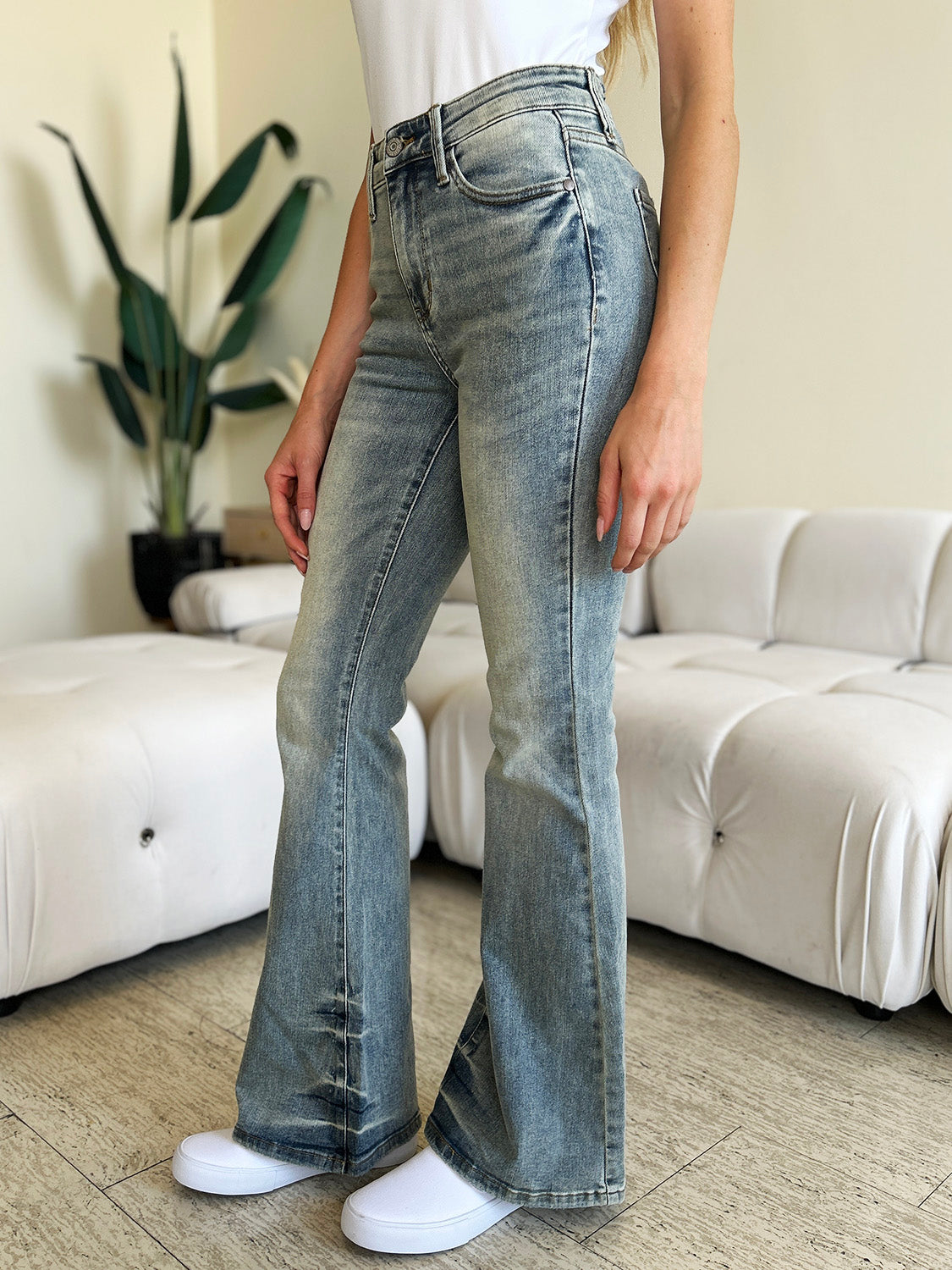 Judy Blue Full Size Mid Rise Flare Jeans - AMIN Clothing 