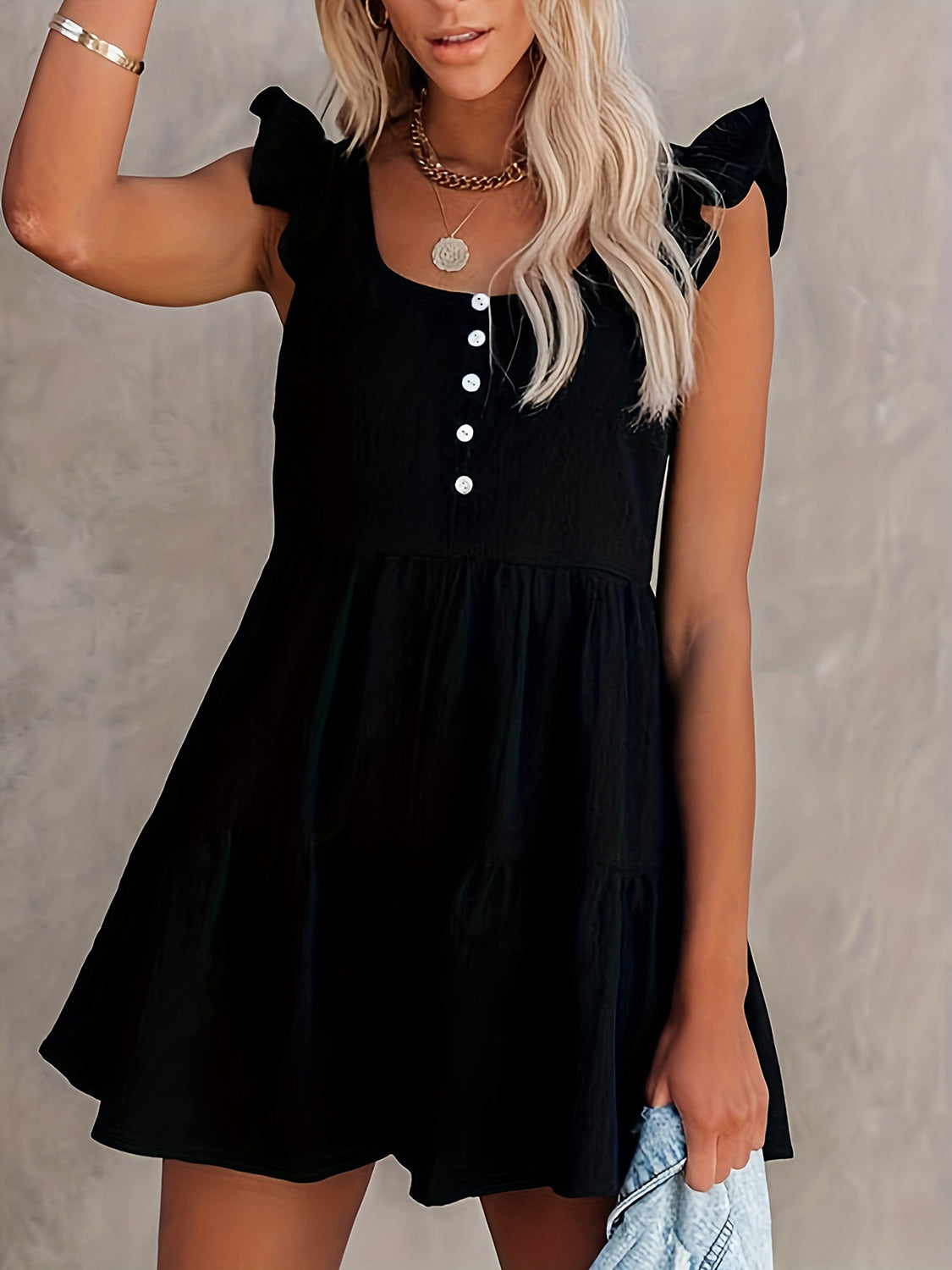 Full Size Ruffled Scoop Neck Sleeveless Romper - AMIN Clothing 