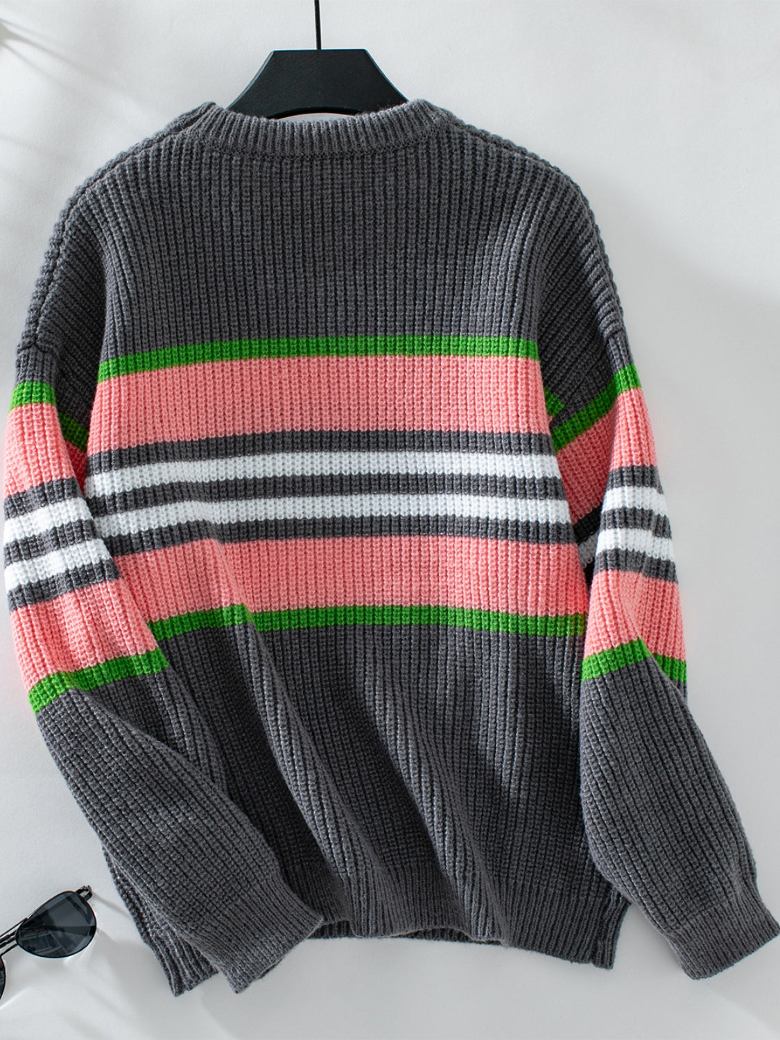 Contrast Stripes Round Neck Long Sleeve Sweater - AMIN Clothing 