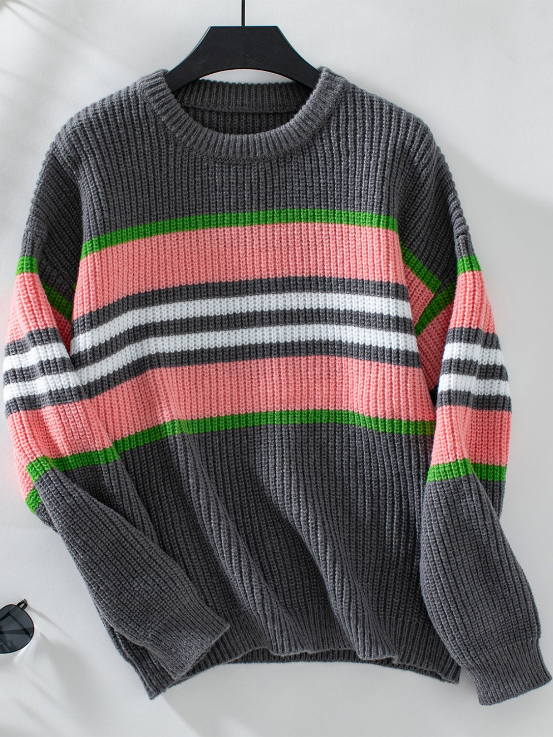 Contrast Stripes Round Neck Long Sleeve Sweater - AMIN Clothing 