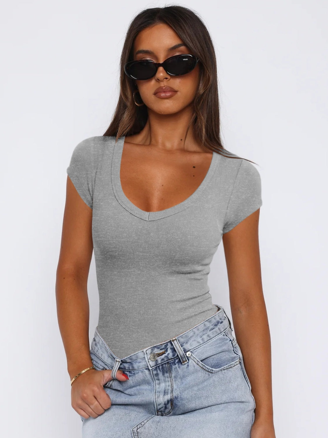 Scoop Neck Cap Sleeve T-Shirt - AMIN Clothing 