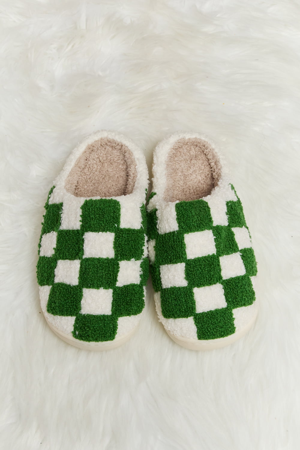 Melody Checkered Print Plush Slide Slippers - AMIN Clothing 